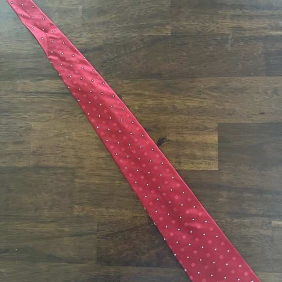 Vintage Tommy Hilfiger Tie. EUC - Picture 4 of 10